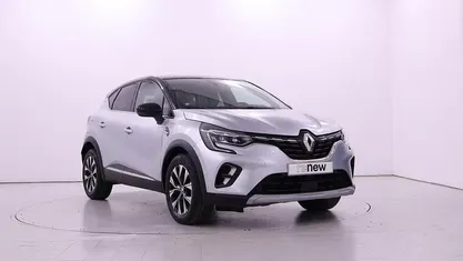 Usado Renault Captur 91 HP (66 kW) 2022 Cinzento SUV