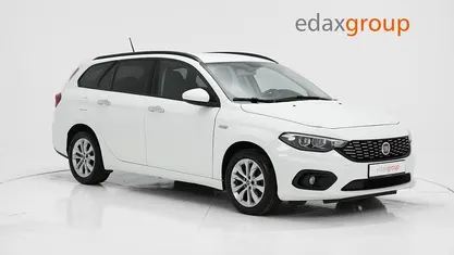 Usado Fiat Tipo Lounge 95 HP (69 kW) 2020 Branco Carrinha