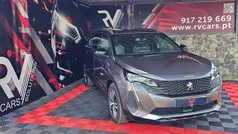 Cinza Usado 2024 Peugeot 5008 Allure Monovolume | € 28.990 (Bom preço)