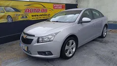 Cinza Usado 2010 Chevrolet Cruze LS Sedan | € 6.250 (Bom preço)