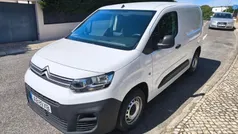 Branco Usado 2020 Citroën Berlingo Monovolume | € 14.000 (Preço justo)