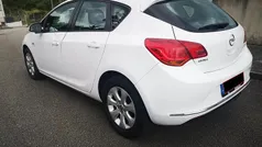 Branco Usado 2015 Opel Astra Selection Citadino | € 8.950 (Preço justo)