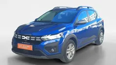 Azul Usado 2023 Dacia Sandero Expression Citadino | € 16.500 (Preço justo)