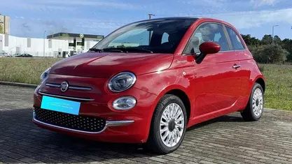 Usado Fiat 500 Dolcevita 70 HP (51 kW) 2022 Vermelho Citadino