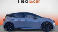 Cinzento Usado 2022 Cupra Born Citadino | € 24.490 (Preço justo)