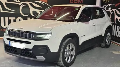 Branco Usado 2024 Jeep Avenger SUV | € 22.500 (Preço justo)
