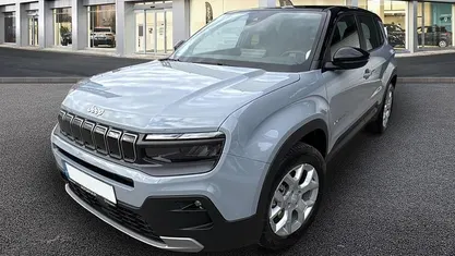 Cinzento Novo 2025 Jeep Avenger Altitude SUV | € 27.500 (Preço justo)