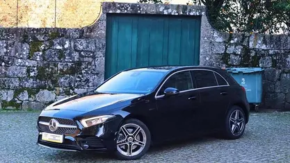 Preto Usado 2021 Mercedes A250 Citadino | € 31.490 (Preço justo)