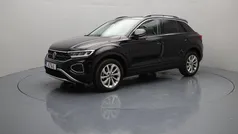 Usado 2023 VW T-Roc Life SUV | € 22.490 (Preço justo)