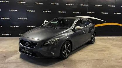 Usado 2015 Volvo V40 | € 12.500 (Preço justo)