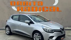 Cinza Usado 2018 Renault Clio IV Zen | € 9.500 (Preço justo)
