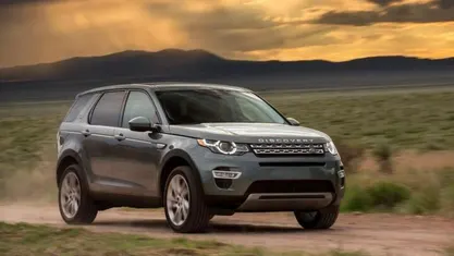 Cinzento Usado 2017 Land Rover Discovery Sport HSE SUV | € 21.500 (Preço justo)