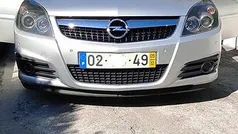 Cinzento Usado 2005 Opel Vectra Sedan | € 4.500 (Preço justo)