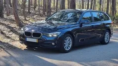 Azul Usado 2015 BMW 318 Carrinha | € 15.000 (Preço justo)