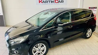 Usado Ford S-MAX S 150 HP (110 kW) 2017 Preto Monovolume