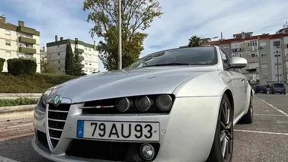 Cinzento Usado 2005 Alfa Romeo 159 Sedan | € 5.750 (Preço justo)