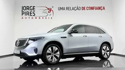 Cinzento Usado 2021 Mercedes EQC400 SUV | € 36.990 (Bom preço)