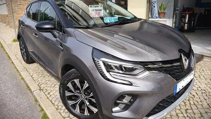 Usado Renault Captur 100 HP (73 kW) 2023 SUV