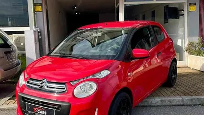 Usado Citroën C1 68 HP (50 kW) 2016 Vermelho Citadino