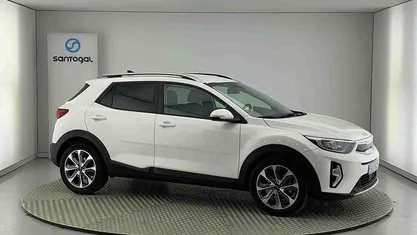 Usado 2024 Kia Stonic SUV | € 19.490 (Preço justo)