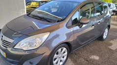 Cinzento Usado 2011 Opel Meriva Monovolume | € 5.800 (Bom preço)