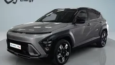 Shimmering silver Novo 2024 Hyundai Kauai Premium SUV | € 27.490 (Preço justo)