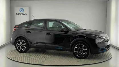 Preto Usado 2022 Citroën e-C4 | € 19.990 (Preço justo)