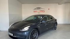 Cinzento Usado 2020 Tesla Model 3 Sedan | € 22.950 (Bom preço)