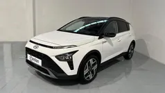 Branco Usado 2024 Hyundai Bayon Premium SUV | € 20.990 (Preço justo)