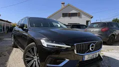 Preto Usado 2019 Volvo V60 Carrinha | € 31.990 (Preço justo)
