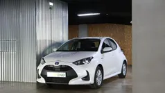 Branco Usado 2021 Toyota Yaris Hybrid | € 19.990 (Preço justo)