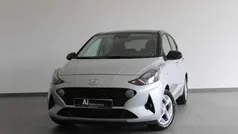 Cinzento Usado 2022 Hyundai i10 Citadino | € 15.400 (Preço justo)