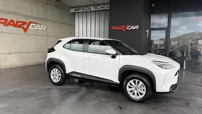 Usado Toyota Yaris Hybrid 116 HP (85 kW) 2025