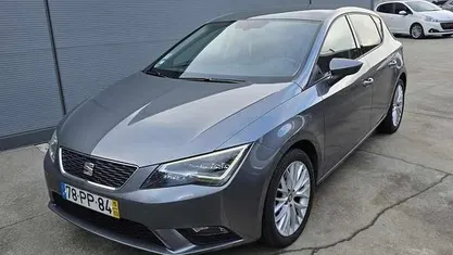 Cinzento Usado 2015 Seat Leon | € 14.750 (Bom preço)