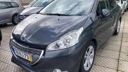 Usado Peugeot 208 114 HP (83 kW) 2012 Citadino