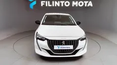 Branco Usado 2023 Peugeot 208 Active Citadino | € 19.540 (Preço justo)