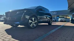 Azul Usado 2022 Peugeot 5008 GT Monovolume | € 33.000 (Preço justo)