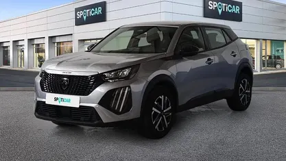 Usado Peugeot 2008 Style 100 HP (73 kW) 2025 SUV