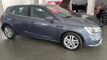 Usado Renault Mégane IV 115 HP (84 kW) 2019