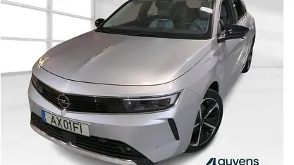 Usado Opel Astra Elegance 130 HP (95 kW) 2023