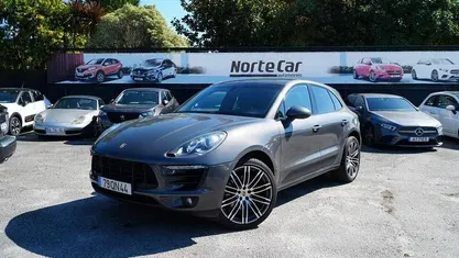 Cinzento Usado 2014 Porsche Macan SUV | € 44.900 (Preço justo)
