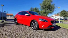 Vermelho Usado 2016 Volvo V40 Carrinha | € 15.950 (Preço justo)