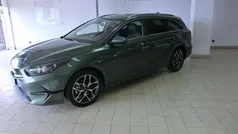 Verde Novo 2025 Kia Ceed Sportswagon Carrinha | € 23.950 (Preço justo)