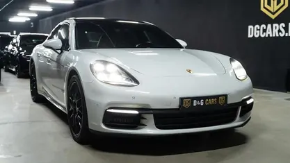 Branco Usado 2017 Porsche Panamera | € 74.900 (Preço justo)