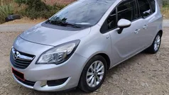 Cinza Usado 2015 Opel Meriva Selection Monovolume | € 8.950 (Preço justo)
