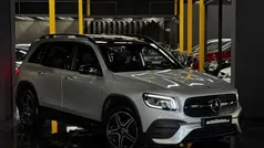 Cinza Usado 2020 Mercedes GLB200 AMG line SUV | € 39.990 (Super Preço)