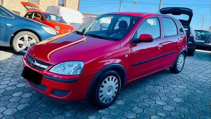 Vermelho Usado 2005 Opel Corsa Enjoy | € 2.990 (Preço justo)