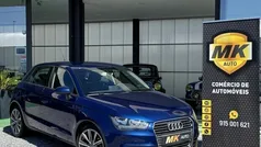 Azul Usado 2015 Audi A1 Business Citadino | € 14.900 (Preço justo)