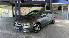 Cinza Usado 2021 Mercedes A250 Progressive Sedan | € 27.490 (Bom preço)