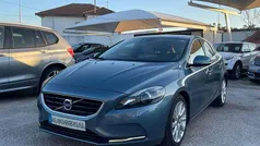 Usado 2013 Volvo V40 Summum Carrinha | € 10.750 (Preço justo)